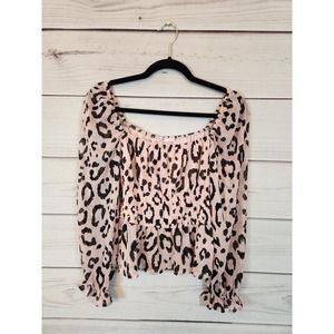 Mi Ami Women's Pink‎ And Black Leopard Print Peasant Blouse Size XS